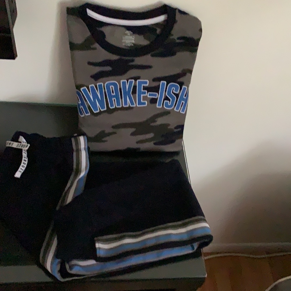 Boy’s PJ Set Grey Camo.